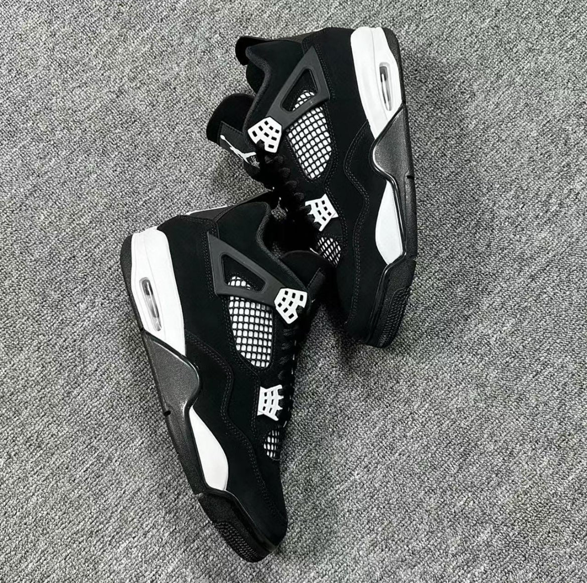 Nike Air Jordan 4 Retro White Thunder