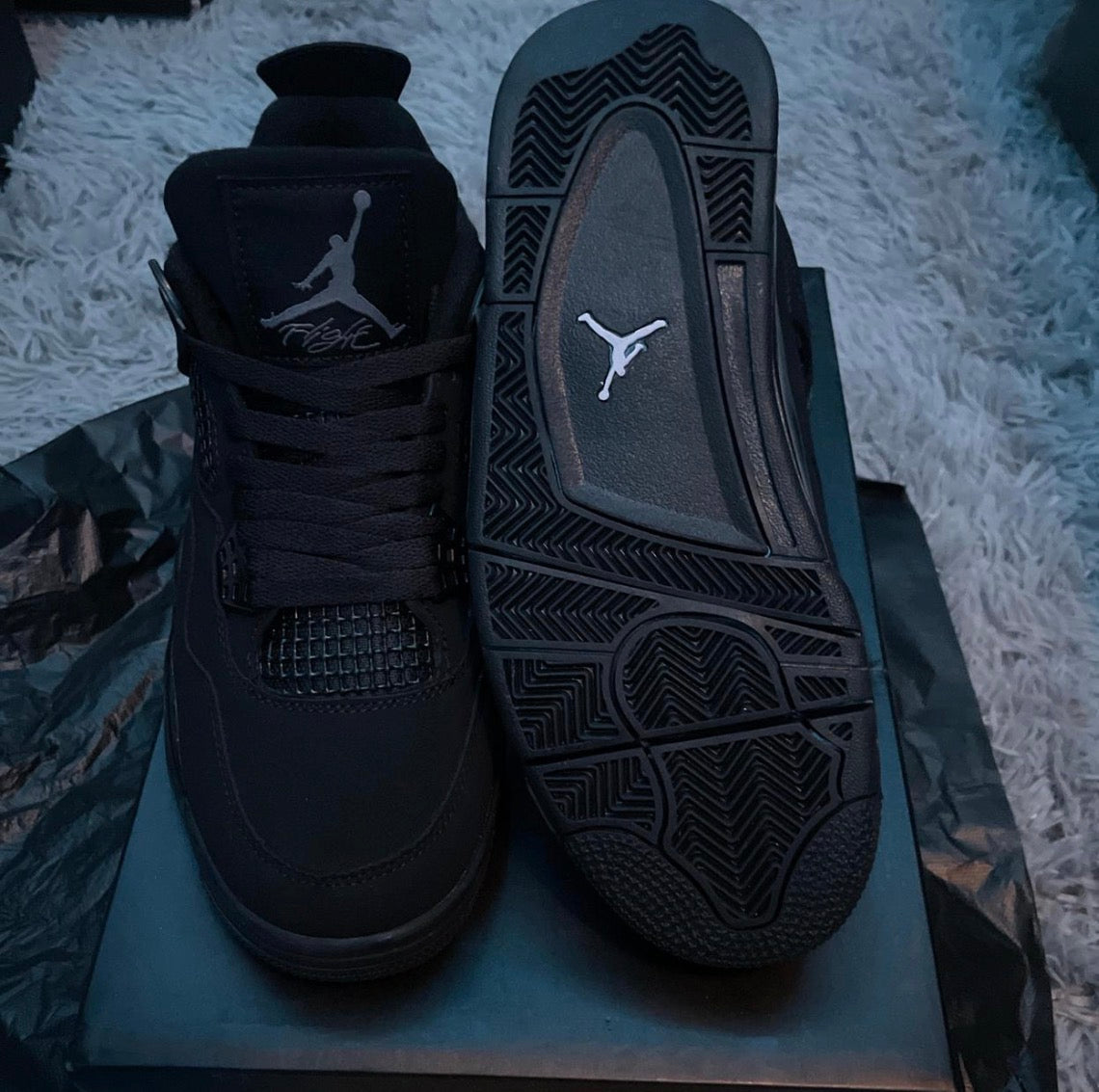 Nike Air Jordan 4 Retro